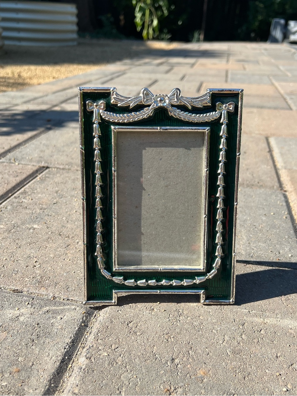 Vintage 1989 Mann Green Enamel Picture Frame, Fabergé Style Silver Tone 3x5”